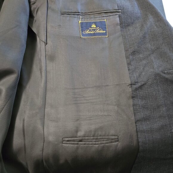 Brooks Brothers Gray Windowpane Single Breasted Wool Blazer Sz 45R - Picture 8 of 13